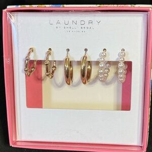 Laundry by Shelli Segal Gold and Pearl Earring Trio